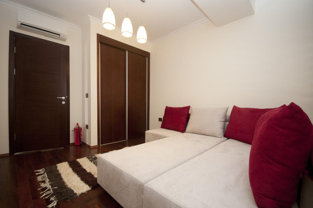 St.George Apartments Petrovac Chambre photo